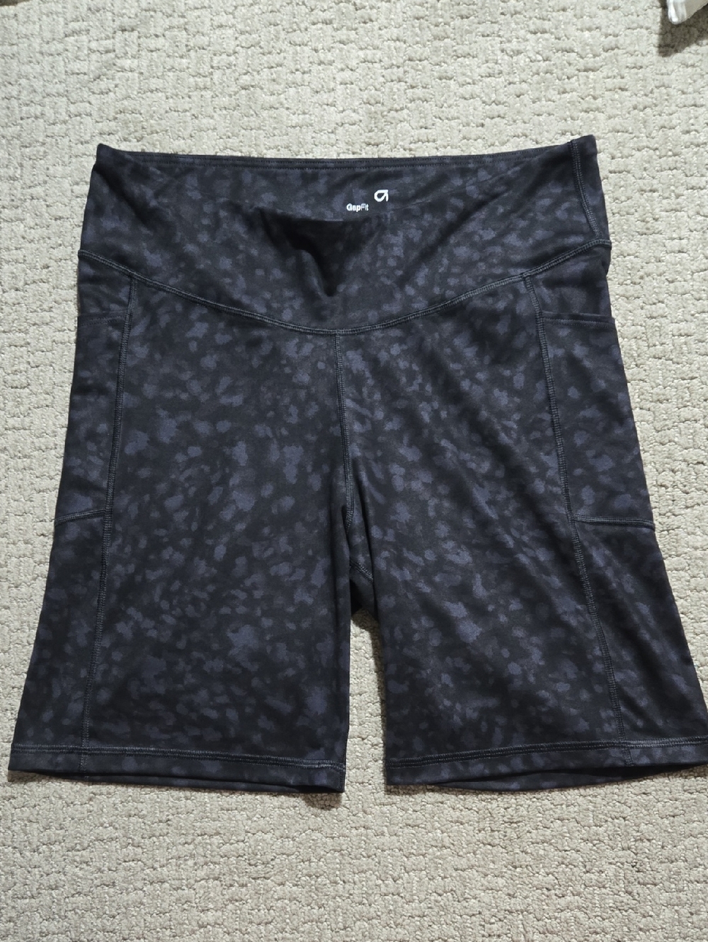 GAP Large Dark Charcoal Patterned Bike Shorts With pockets
